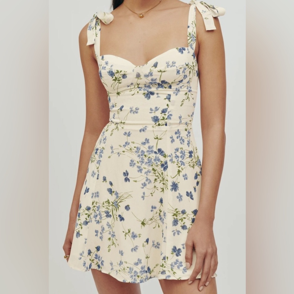 NWT Reformation Niara Dress White and Blue Floral Mini Dress Size 2